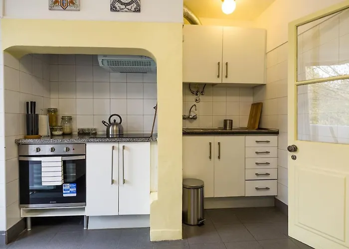 Ola - Rato Iii Apartmán *